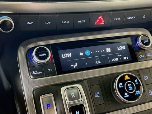 Used 2023 Hyundai Palisade Calligraphy AWD/4WD image 16