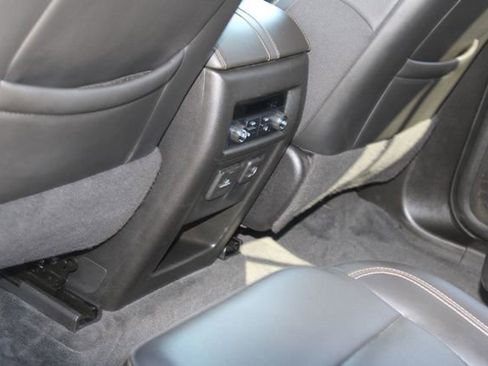 Used 2020 Chevrolet Traverse Premier w/ Redline Edition image 35