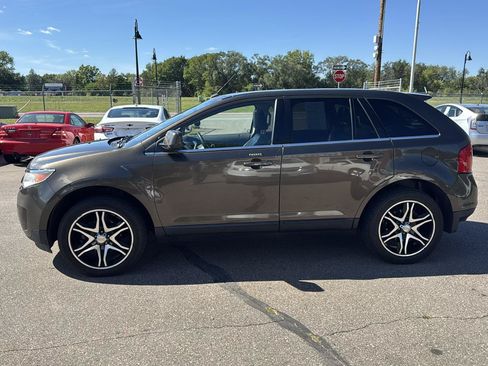 Used 2011 Ford Edge Limited w/ Canadian Touring Pkg AWD/4WD image 8