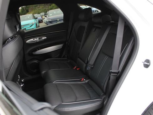 Used 2023 Genesis GV70 2.5T w/ Sport Prestige Package AWD/4WD image 17