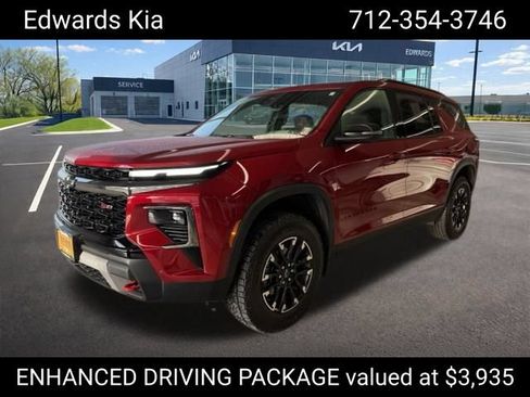 Used 2026 Chevrolet Traverse Z71 w/ Enhanced Driving Package AWD/4WD image 1