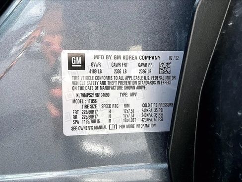 Used 2022 Chevrolet TrailBlazer LT w/ Convenience Package FWD image 3
