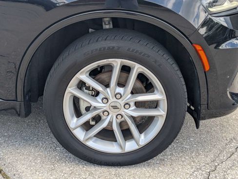 Used 2024 Dodge Durango GT AWD/4WD image 12