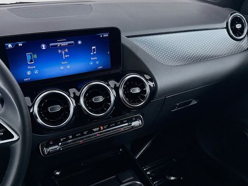 Certified 2026 Mercedes-Benz GLA 250 image 21