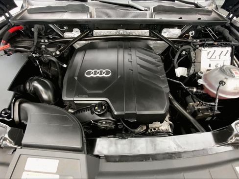 Used 2021 Audi Q5 2.0T Premium Plus w/ Premium Plus Package AWD/4WD image 30