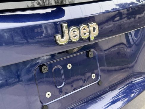 Used 2019 Jeep Renegade Sport FWD image 25