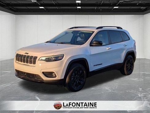 Certified 2023 Jeep Cherokee Altitude Lux image 1