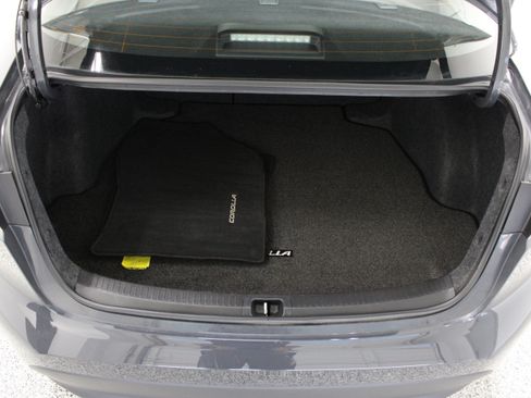 Used 2026 Toyota Corolla LE FWD image 28
