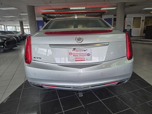 Used 2013 Cadillac XTS Luxury FWD image 5