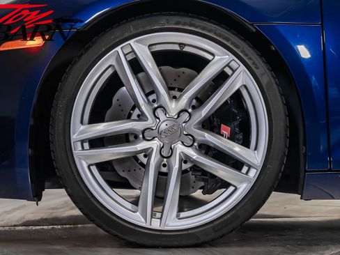 Used 2014 Audi R8 V8 image 24