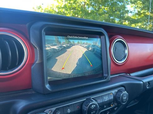 Used 2020 Jeep Wrangler Unlimited Rubicon image 14