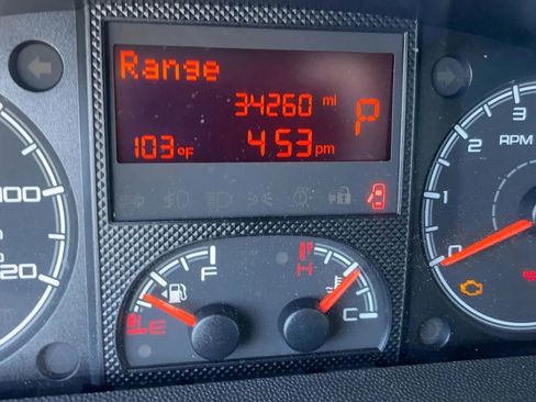 Used 2020 RAM ProMaster 1500 w/ Interior Convenience Group FWD image 8