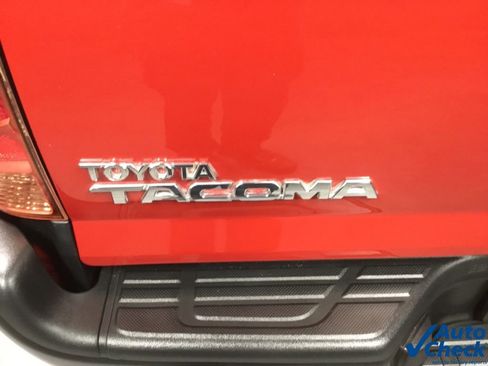 Used 2014 Toyota Tacoma 2WD Regular Cab image 22