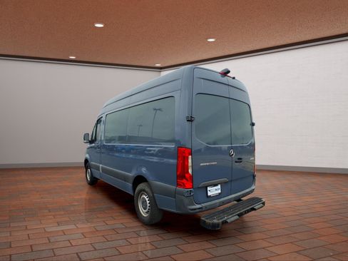 Used 2019 Mercedes-Benz Sprinter 144 image 6