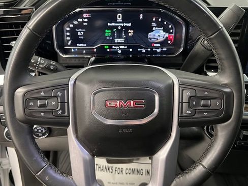 Used 2024 GMC Sierra 1500 Elevation image 24