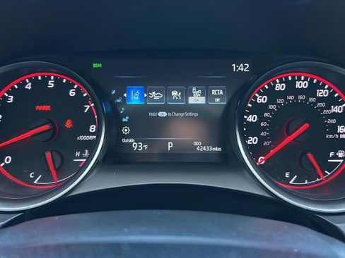 Used 2023 Toyota Camry XSE image 23