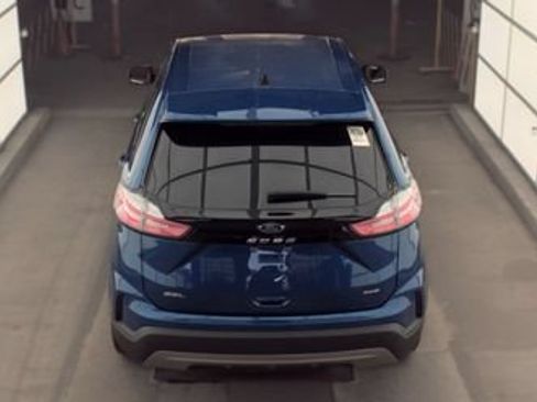 Used 2023 Ford Edge SEL w/ Convenience Package AWD/4WD image 6