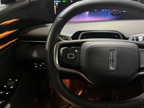 Certified 2026 Lincoln Nautilus Premier w/ Jet Appearance Package AWD/4WD image 11