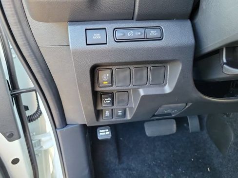 New 2026 Nissan Frontier PRO-4X w/ Tow Package AWD/4WD image 19