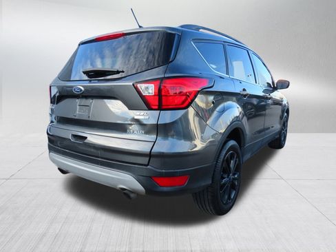 Used 2019 Ford Escape SEL image 7