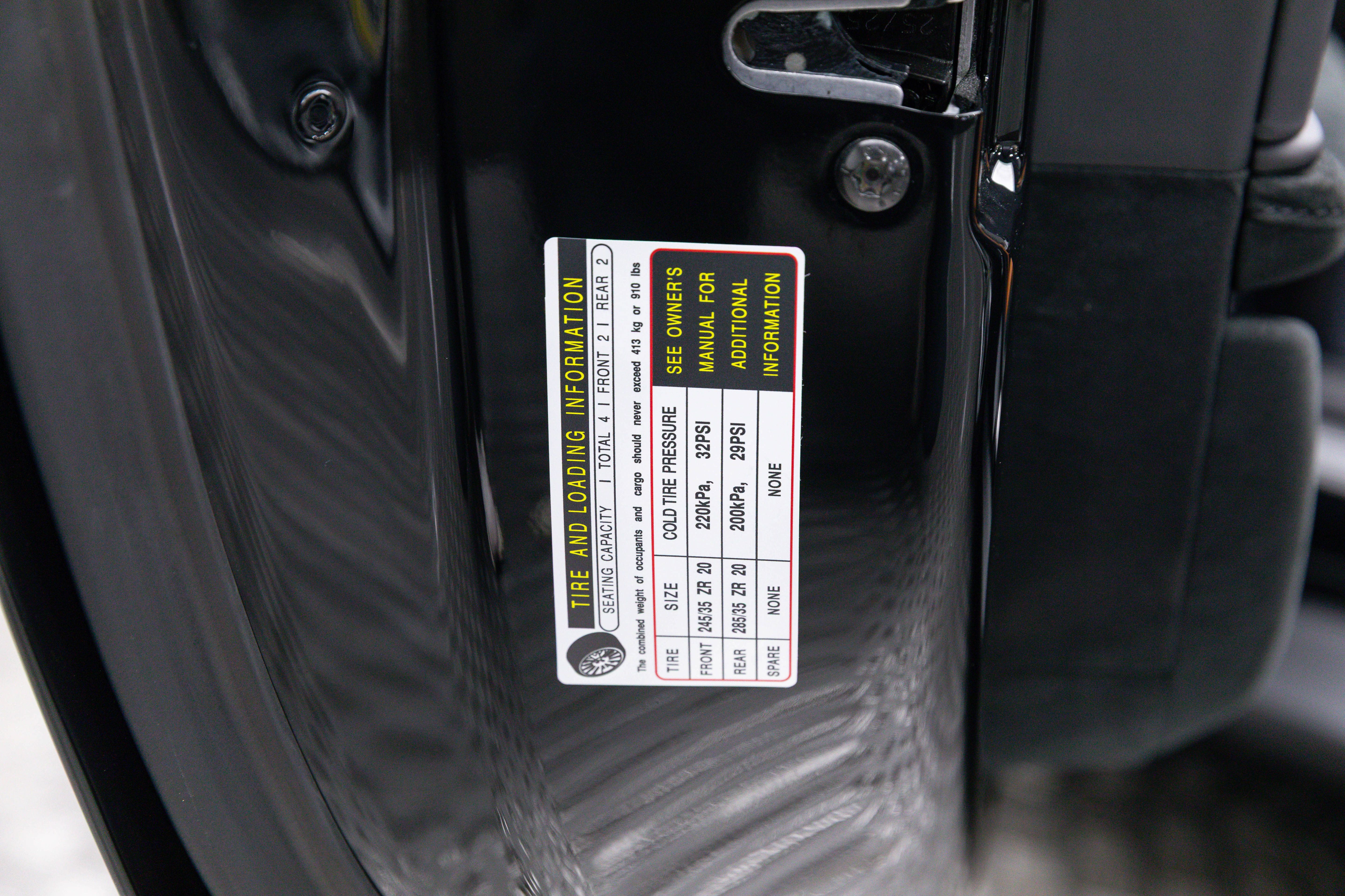 Certified 2026 Ferrari Roma Spider RWD image 21