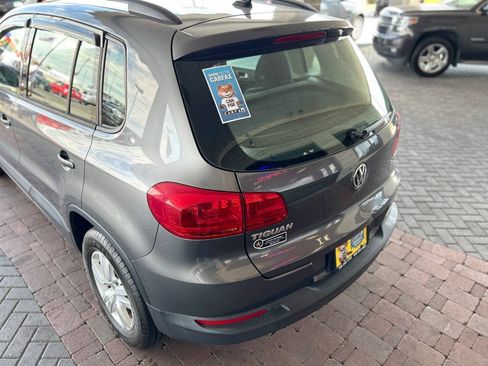Used 2015 Volkswagen Tiguan SE FWD image 17
