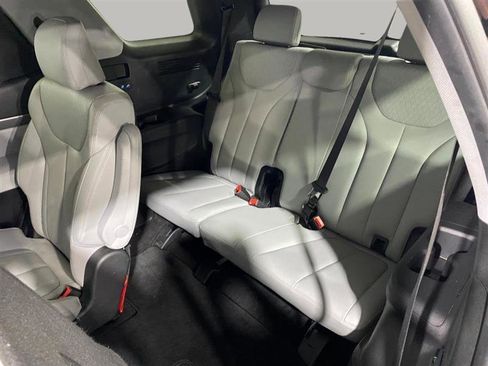 Used 2020 Hyundai Palisade SEL image 12