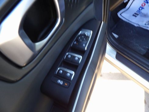 New 2026 Kia Sorento LX image 12