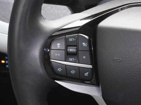 Used 2025 Ford Explorer Platinum w/ Ultimate Package RWD image 22