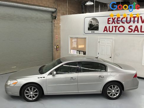 Used 2007 Buick Lucerne CXL w/ Luxury Package FWD image 8