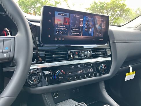 New 2026 Nissan Pathfinder Platinum w/ Cargo Package image 33