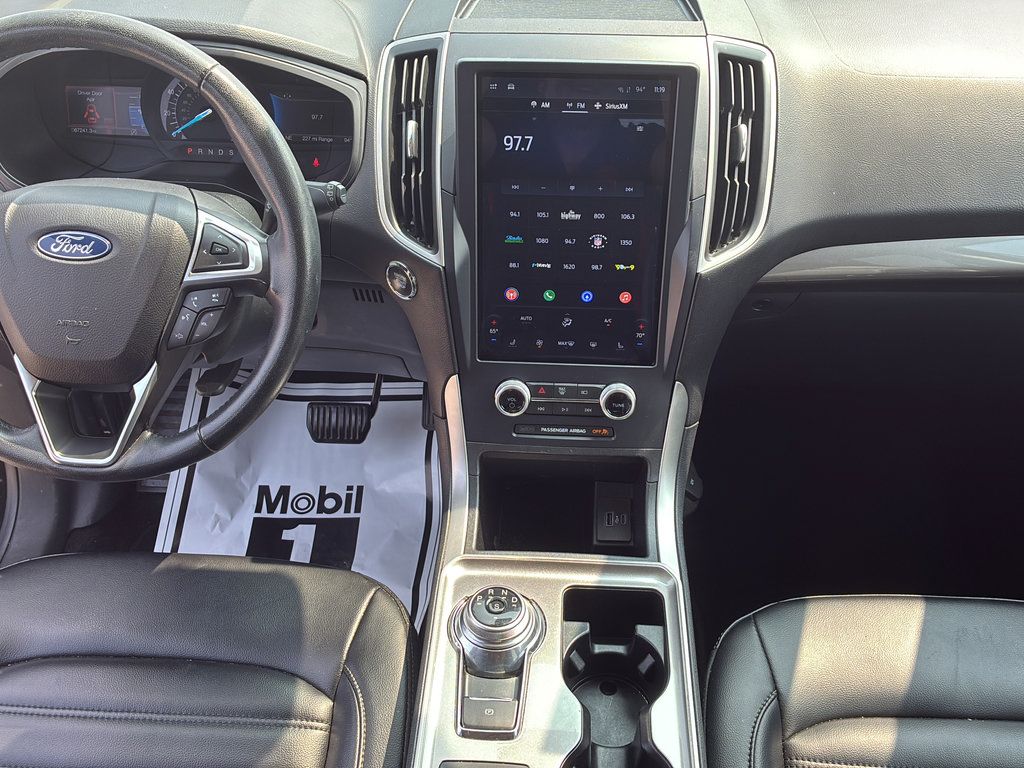 Used 2023 Ford Edge SEL AWD/4WD image 32