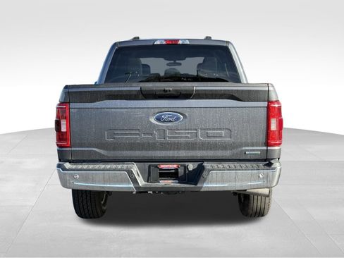 Used 2023 Ford F150 XLT image 4