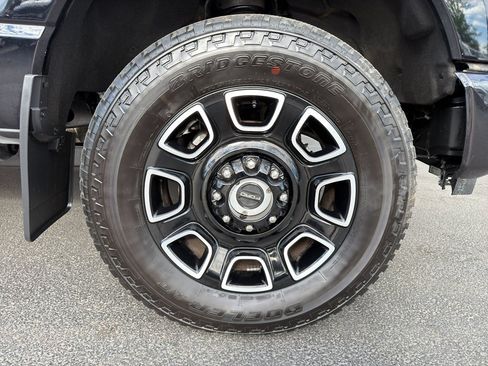 Used 2026 Ford F250 Platinum w/ FX4 Off-Road Package AWD/4WD image 5