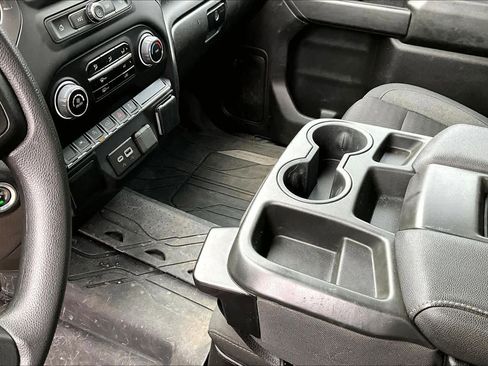 Used 2023 Chevrolet Silverado 1500 Custom image 13