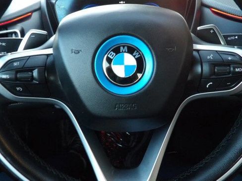 Used 2019 BMW i8 Coupe image 19
