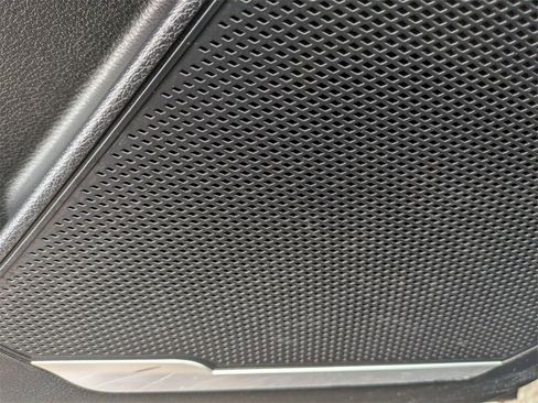 Used 2023 Kia Sportage LX image 13