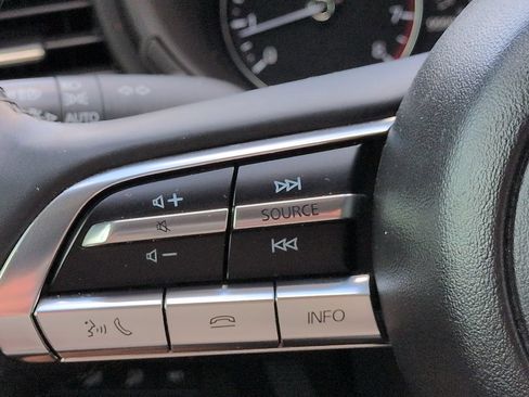 Used 2021 MAZDA CX-30 FWD 2.5 S w/ Premium Package image 24