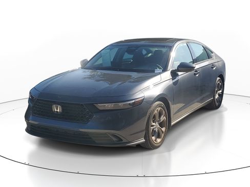 Used 2024 Honda Accord EX image 3