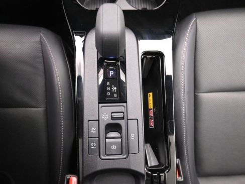 Used 2023 Toyota Prius Limited image 19