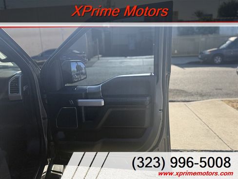 Used 2015 Ford F150 Lariat w/ Equipment Group 502A Luxury AWD/4WD image 31
