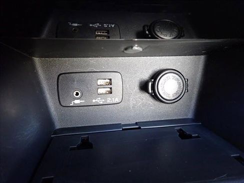 Certified 2023 Subaru Forester Limited image 22