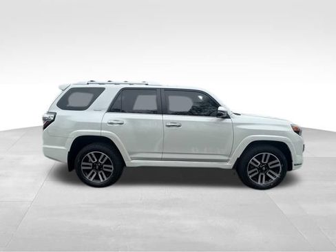 Used 2022 Toyota 4Runner Limited AWD/4WD image 8