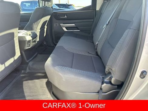 Used 2022 Toyota Tundra SR5 w/ SR5 Convenience Package image 5