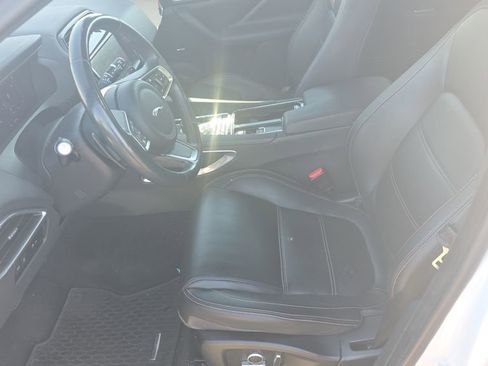 Used 2020 Jaguar F-PACE Prestige AWD/4WD image 14