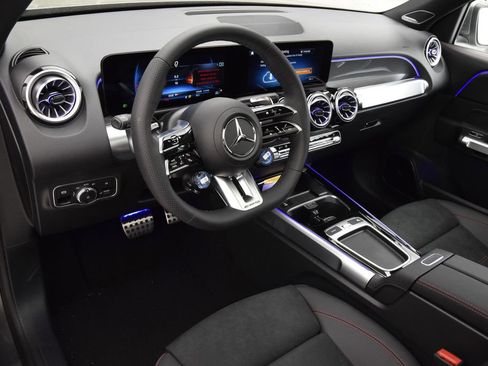 New 2026 Mercedes-Benz GLB 35 AMG 4MATIC image 20