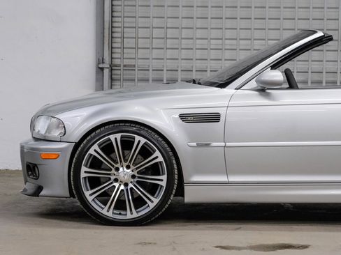 Used 2004 BMW M3 Convertible RWD image 22