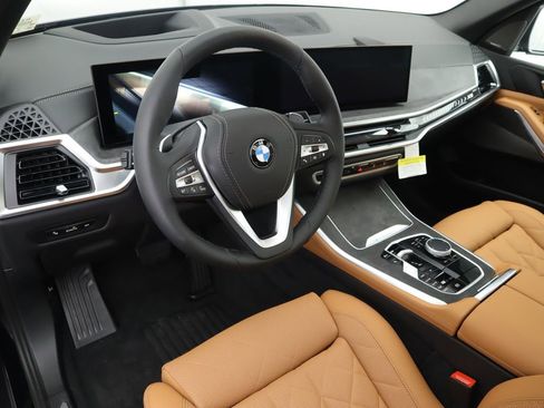 Used 2026 BMW X5 xDrive40i image 10