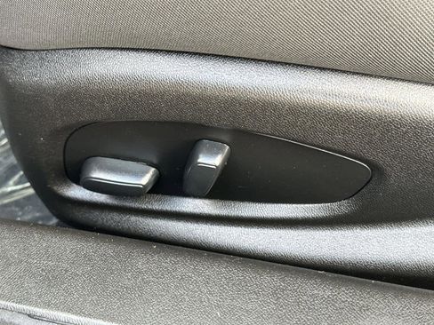 Used 2019 Chevrolet Camaro LT image 22