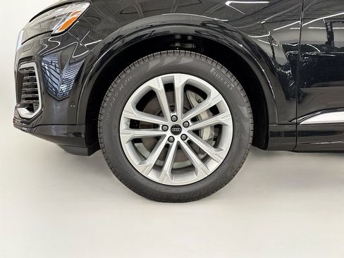 New 2025 Audi Q7 3.0T Premium Plus image 23